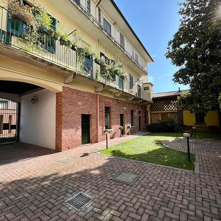 Guest House Sansiro Fiera Milano Dış mekan fotoğraf